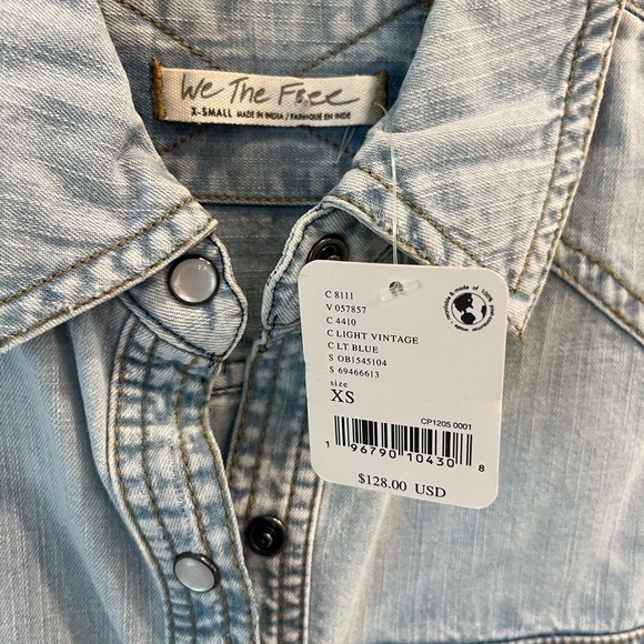 We The Free/Free People Denim Shirt NWT - Picture 8 of 11